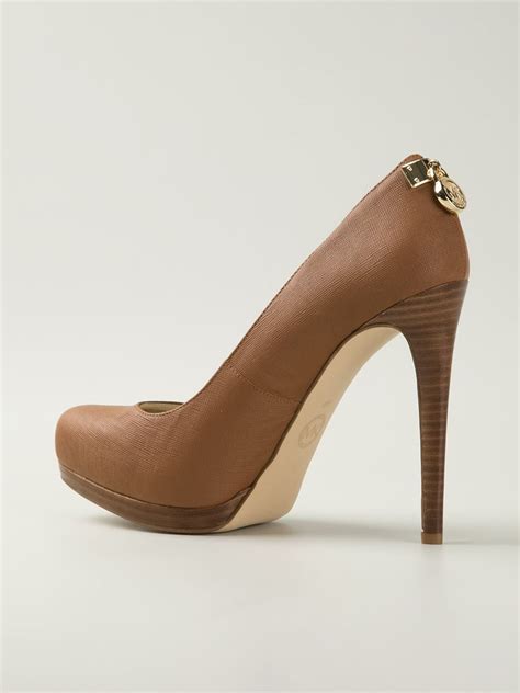 michael kors pumps braun|michael kors heel pumps.